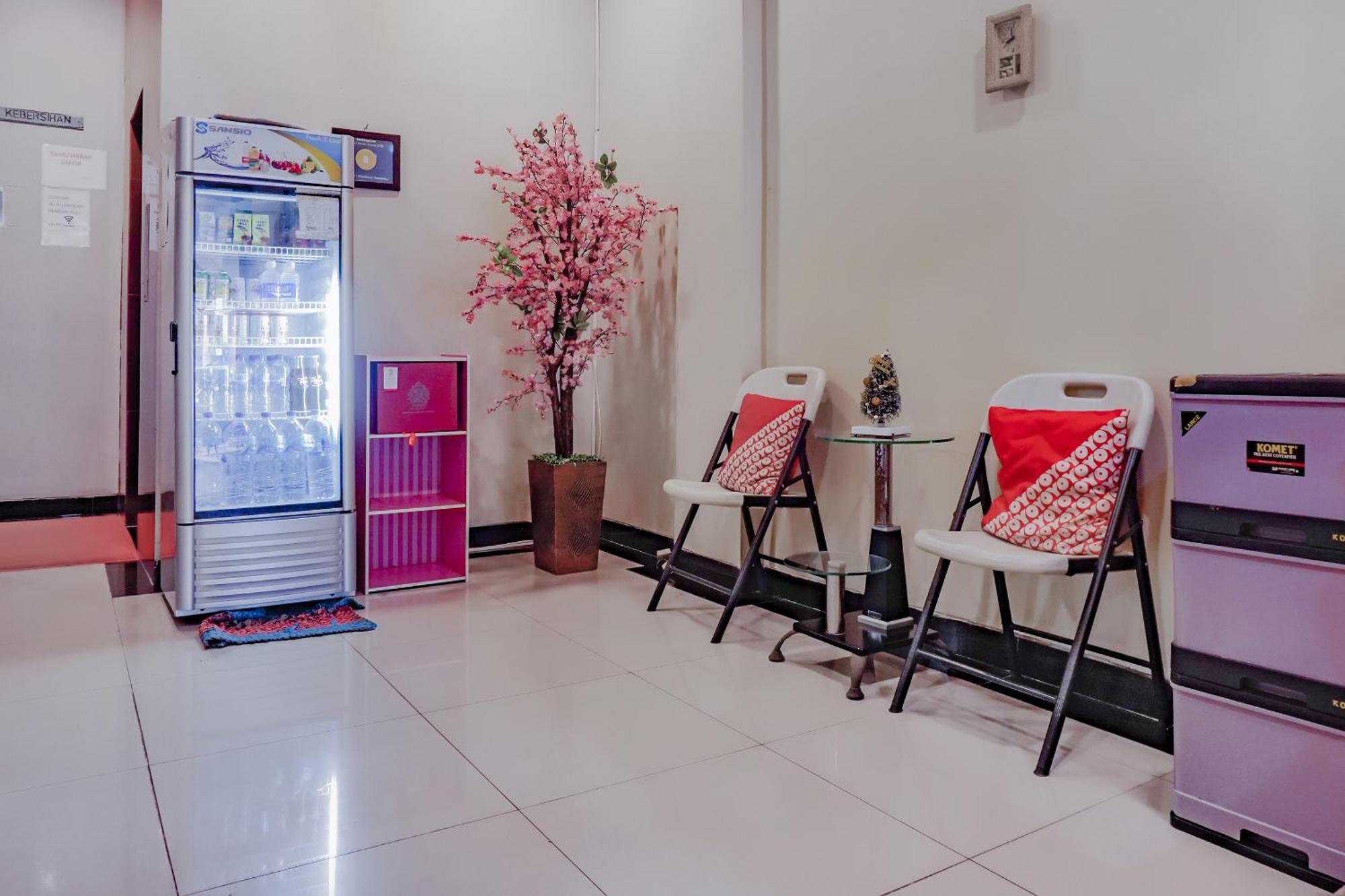 Oyo 117 Blueberry Homestay Τζακάρτα Εξωτερικό φωτογραφία