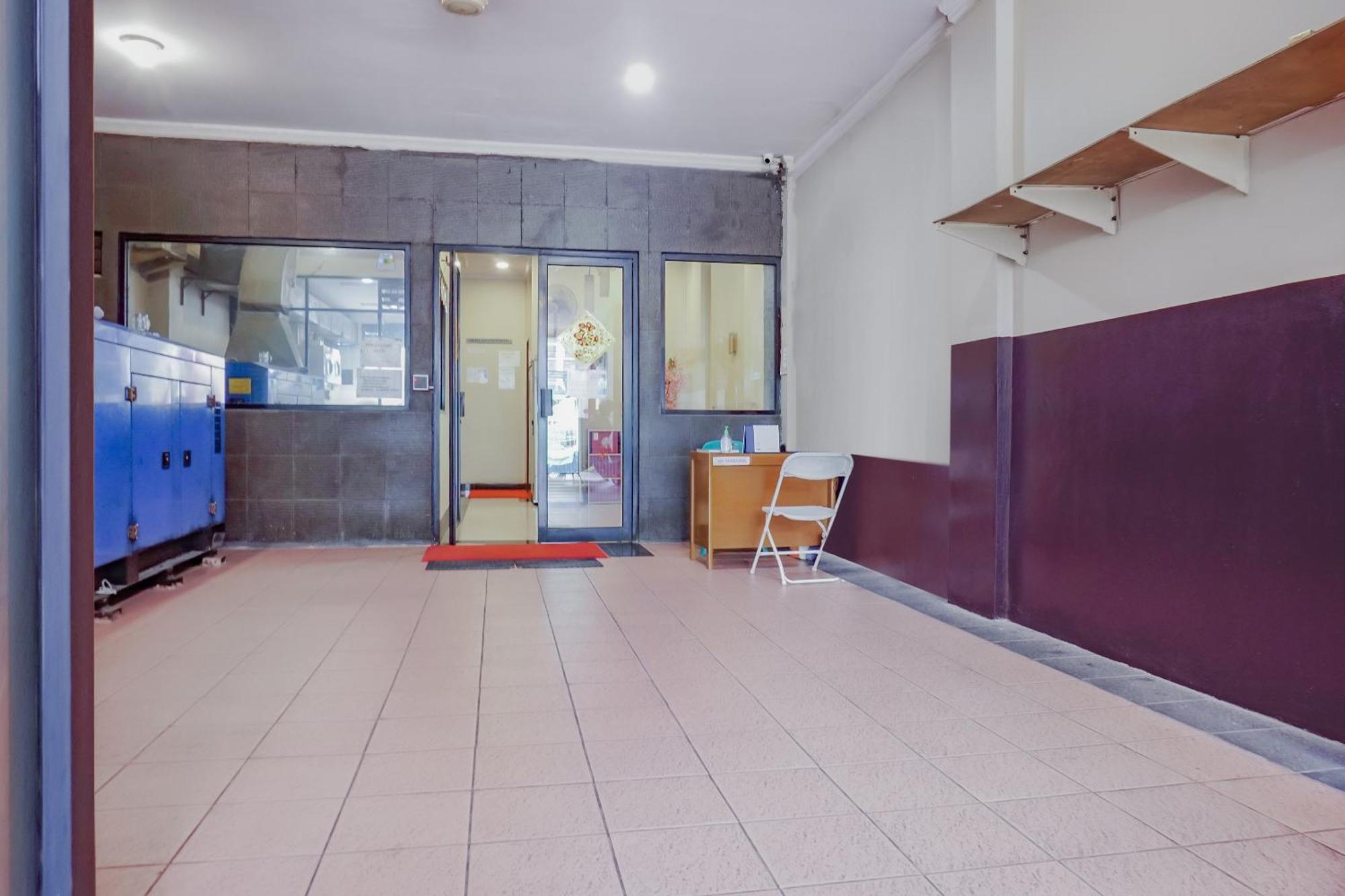 Oyo 117 Blueberry Homestay Τζακάρτα Εξωτερικό φωτογραφία